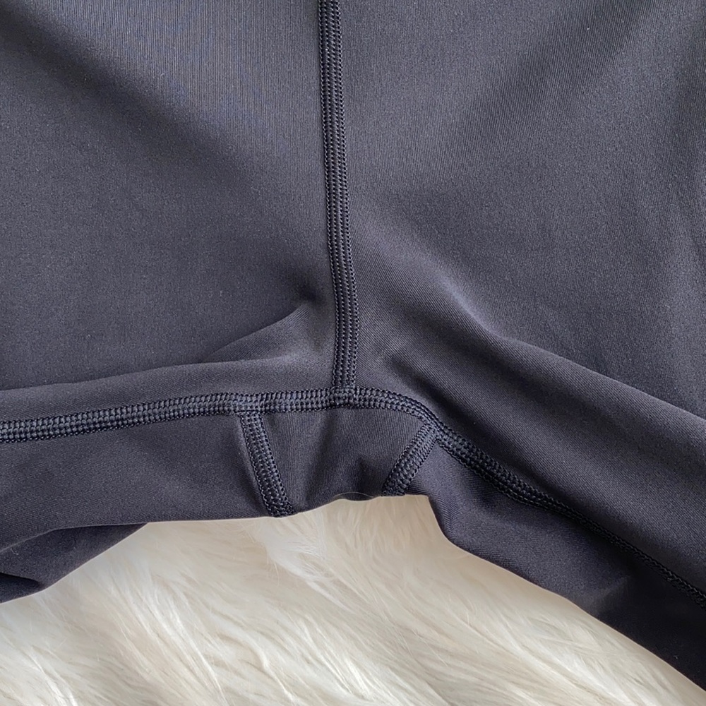 Lululemon | Fast As Light Crop 19” - Picture 14 of 16